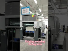 Der Werkstattprozess der individuellen Verpackungsdrucke aus der Fabrik