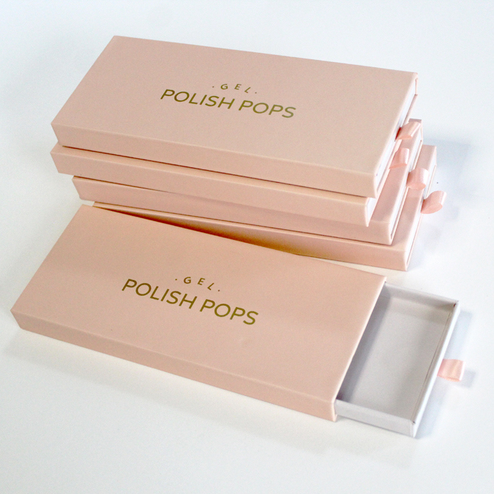 Luxuspress auf Nägel Verpackungskiste mit glänzender Lamination UV-Beschichtung und Lackierung für Schönheitsmaniküre Falsche Nägel