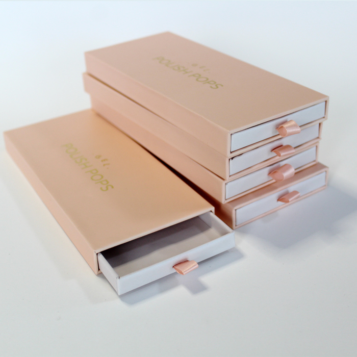 Luxuspress auf Nägel Verpackungskiste mit glänzender Lamination UV-Beschichtung und Lackierung für Schönheitsmaniküre Falsche Nägel