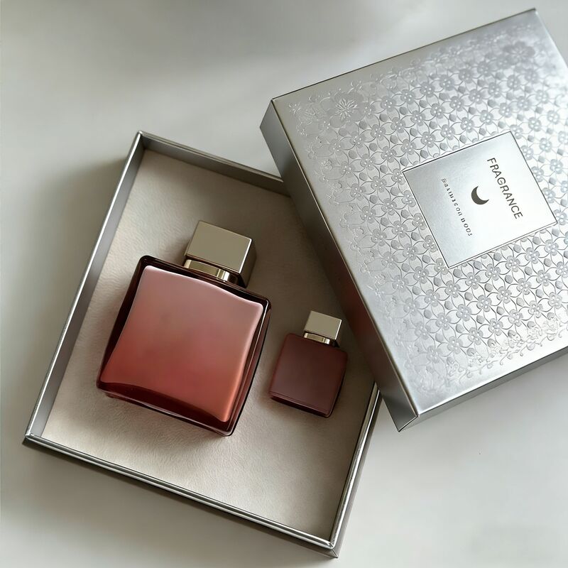 Individuelle Logo-Parfüm-Geschenkbox mit Silberfolienprägung und 350 g/m² FSC-zertifiziertem Karton für luxuriöse Duftverpackungen