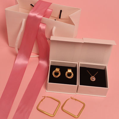 Weißer schwarzer Earing-Schmuck-Verpackenkasten-UVbeschichtung