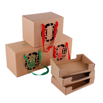 Recyclingfähige Kartonboxen für Lebensmittel mit Griff