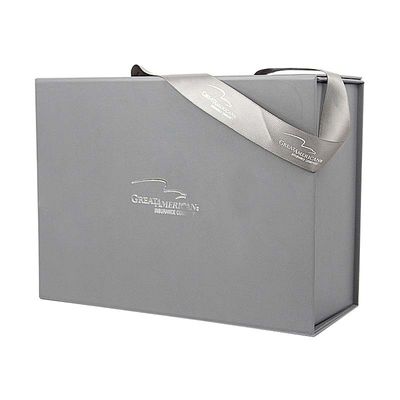 Silberne faltende Geschenkbox-kundenspezifische Luxusfolie, die Logo With Ribbon Handle stempelt